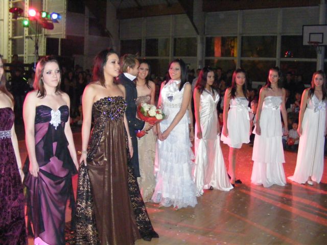 électionmissLao Paris311207 376.jpg